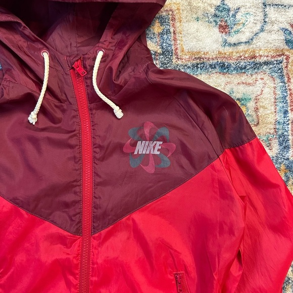 Nike Pinwheel Zip-up Light Jacket Size XS - Picture 4 of 4